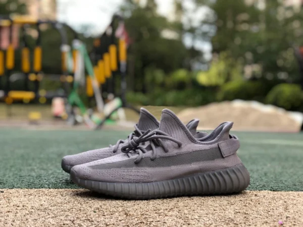 350v2 серый чистый оригинал Adidas Yeezy 350 V2 космический серый IF3219