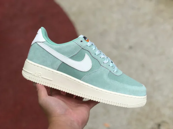 AF1 светло-зеленые низкие повседневные кроссовки Nike Air Force 1 AF1 светло-зеленые низкие повседневные кроссовки Lake Water Air Force DO9801-300