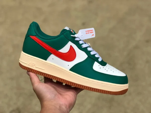 AF1 белые зеленые красные низкие кроссовки Nike Air Force 1 Low '07 Air Force One CJ9179-201