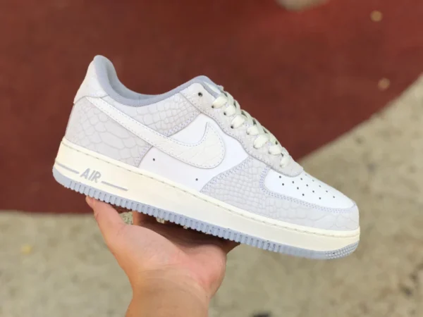 af1 белый питон low Nike Air Force 1 '07 W Air Force One White Python белый питон DX2678-100