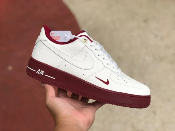 AF1 кремово-красные низкие повседневные кроссовки Nike Air Force 1 '07 SE AF1 кремово-красные Air Force One DQ7582-100