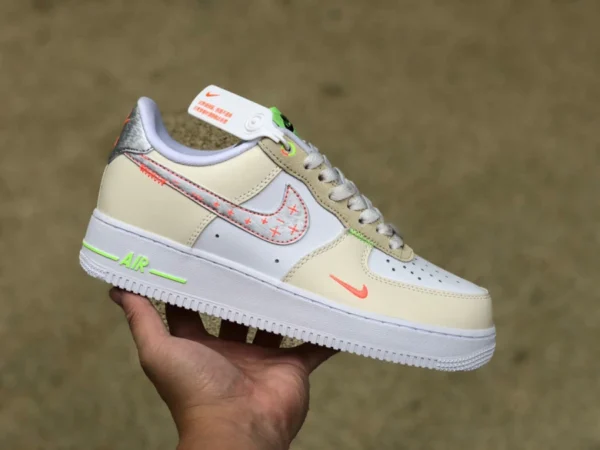 Кремовые серебристые низкие повседневные кроссовки Nike Air Force 1 '07 AF1 FB1852-111