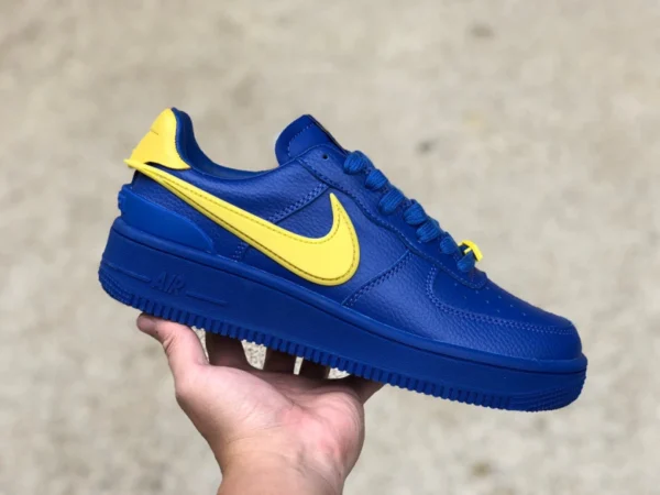 Сине-желтые повседневные кроссовки Nike Air Force 1 low sp с низким берцем AF1 DV3464-001