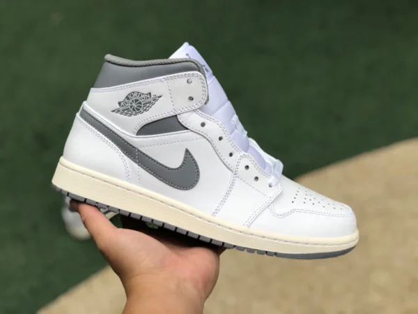 aj1mid бело-серый окисленный чистый оригинальный Air Jordan 1 Mid Vintage Grey бело-серый окисленный межподошва 554724-135