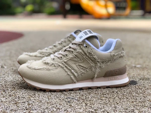 NB 574 совместная модель коричневого цвета MiuMiu x New Balance 574 модная спортивная и повседневная обувь для женщин белая 5E765D_CSL_F0009_F_015