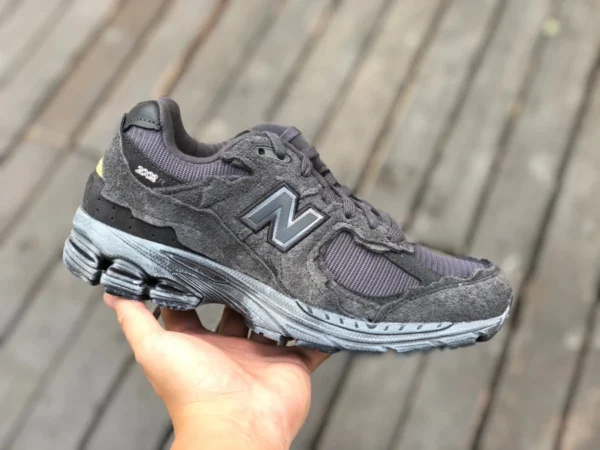 NB2002R Phantom Black President Pure Original New Balance 2002R Protection Pack Phantom Black Destruction Неровный крой Кроссовки NB Retro M2002