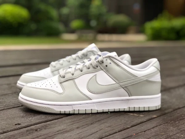 Кроссовки Dunk серо-белые Nike Dunk LowRetro "Grey Fog" серо-белые DD1391-103