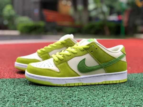 Кроссовки Dunk green apple low Nike SB Dunk Low white green green apple в стиле ретро повседневные кроссовки DM0807-300