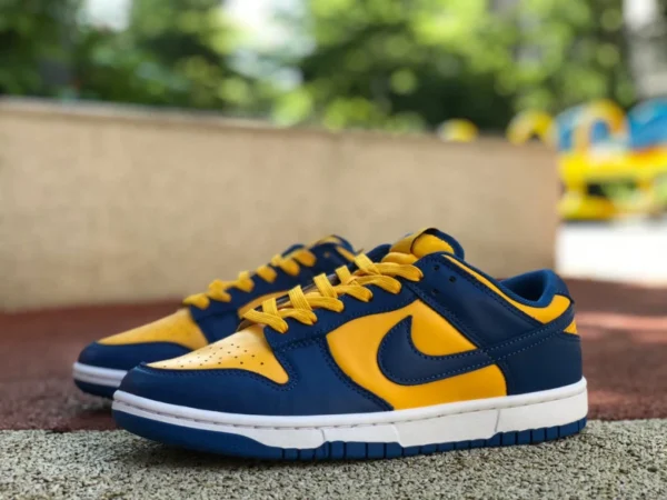 Dunk University Gold Dunk Low «Warriors» Royal Blue + University Gold DD1391-402