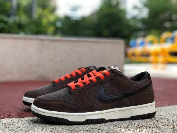 Dunk темно-коричневый оранжевый низкий NIKE DUNK LOW RETRO D08801-200