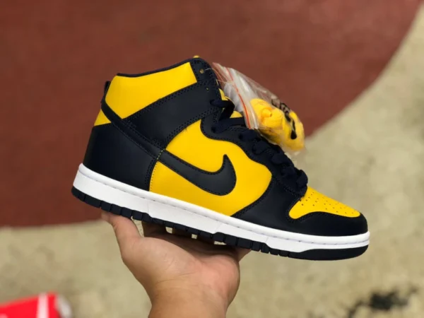 Высокие кроссовки Dumk Michigan Реплика высоких кроссовок Nike Dunk High Michigan 2020 CZ8149-700