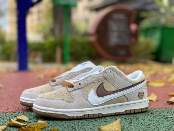 Повседневные кроссовки Dunk с двойным крючком Bear Biscuit NIKE Dunk Low SE85 с низким берцем и двойным крючком, рисовый бурый медведь Biscuit DO9457-100