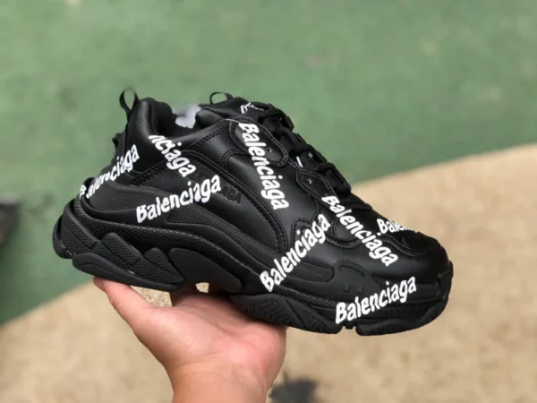 Paris TRIPLE S word mark черный BALENCIAGA Balenciaga 22 зимняя новинка TRIPLE S word mark папа туфли