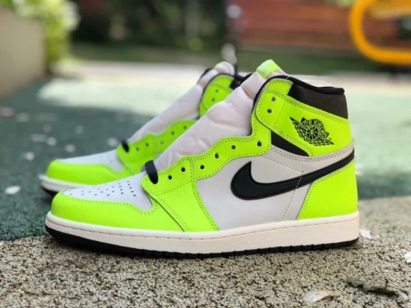 aj1 флуоресцентно-зеленый чистый оригинальный Air Jordan 1 High OG "Volt" 555088-702