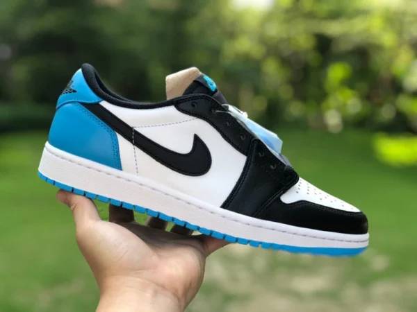 aj1 черно-белый синий low pure оригинальные Air Jordan 1 Low OG "UNC" aj1 low черно-белый синий cz0790-104