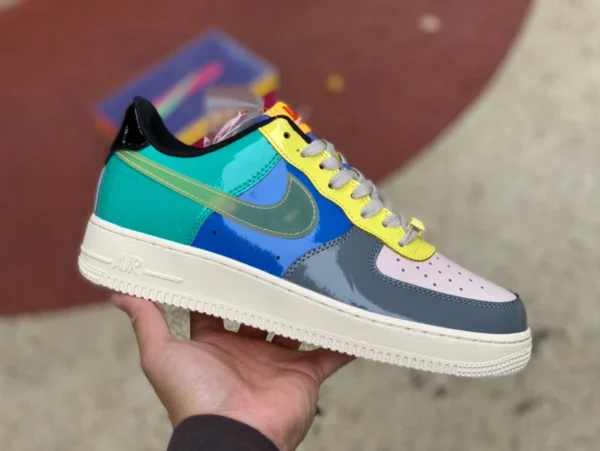 Лакированная кожаная строчка AF1 серо-сине-зеленая Nike Air Force 1 x Undefeated Joint dv5255-001