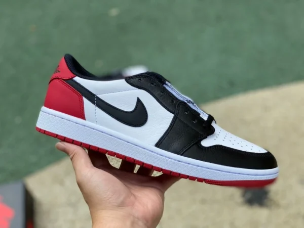 aj1 черный носок low dg pure оригинальные Air Jordan 1 Low OG "Black Toe" версия 2023 CZ0790-106