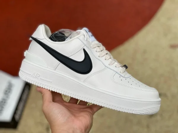 Air Force Beige AMBUSH Самая экономичная версия Рекомендуемая версия Nike Air Force 1 AF1 AMBUSH сустав зеленый DV3464-002