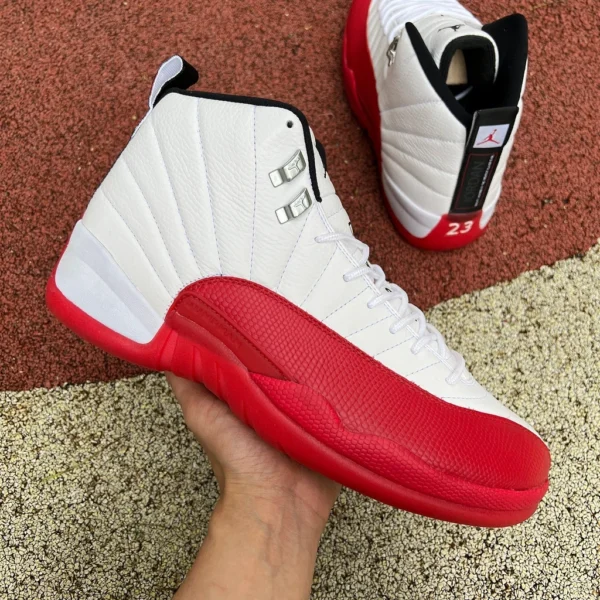 aj12 вишнево-бело-красный x версия Air Jordan 12 «Cherry» CT8013-116