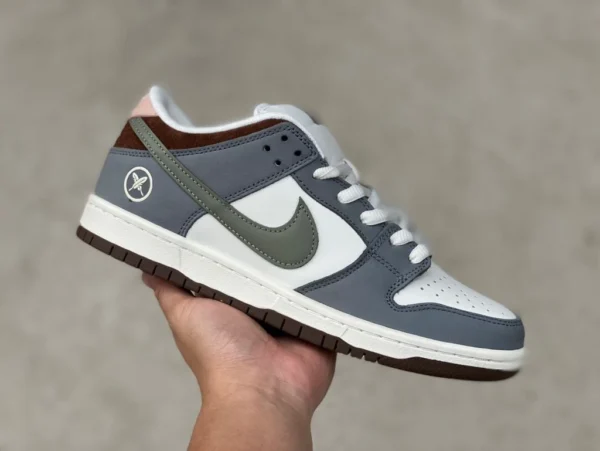 Dunk бело-серо-коричневый Yuto Horigome x Nike SB Dunk Low fq1180-001