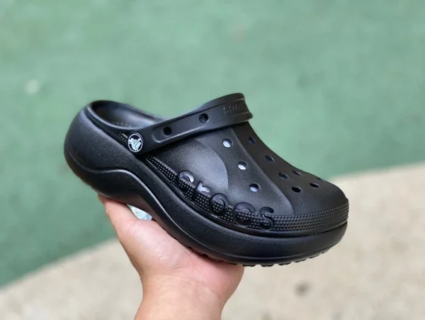 Черные сандалии Crocs с логотипом Crocs Crocs Bava Platform Clog противоскользящие износостойкие спортивные сандалии 208186-001