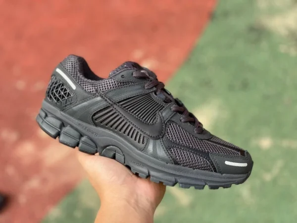 Zoom Vomero 5 черный Nike Air Zoom Vomero 5 нескользящие износостойкие женские кроссовки с низким берцем bv1358-002