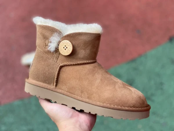 UGG короткие коричневые женские теплые короткие зимние ботинки UGG Bailey из овчины и бархата до середины икры