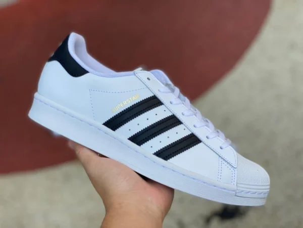 Модные авангардные кроссовки adidas originals Superstar с ракушечным носком Adidas с золотой этикеткой такие же, как EG4958.