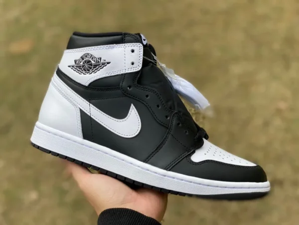 aj1 реверс панда черно-белый и чистый оригинал Air Jordan 1 High Reverse Panda DZ5485-010