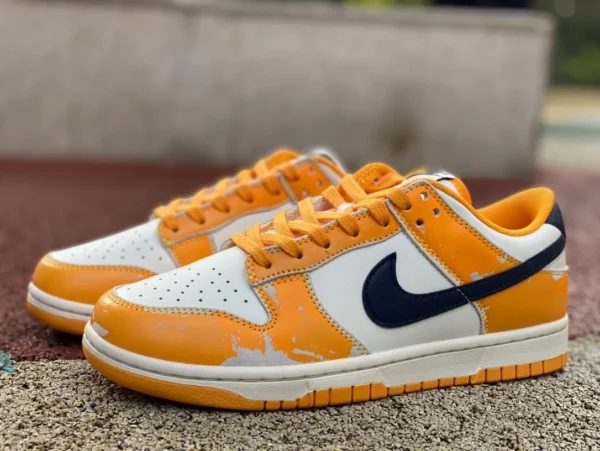 Кроссовки для скейтборда Nike SB Dunk Low с низким берцем бело-оранжевого цвета с потертостями FN3418-100