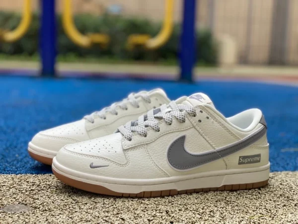 Dunk sup белый серый сырой каучук Nike Dunk Low x Supreme XH0923-338